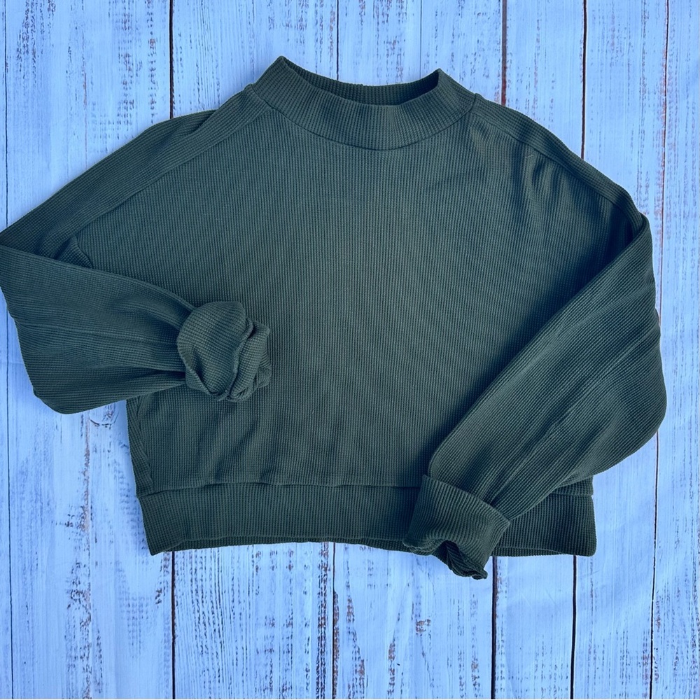 Forever 21 Mock Neck Crop Top